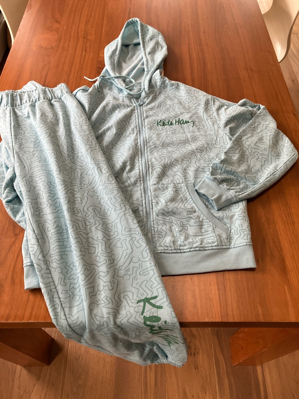 Light Blue Hoodie & Jogger Set - Women